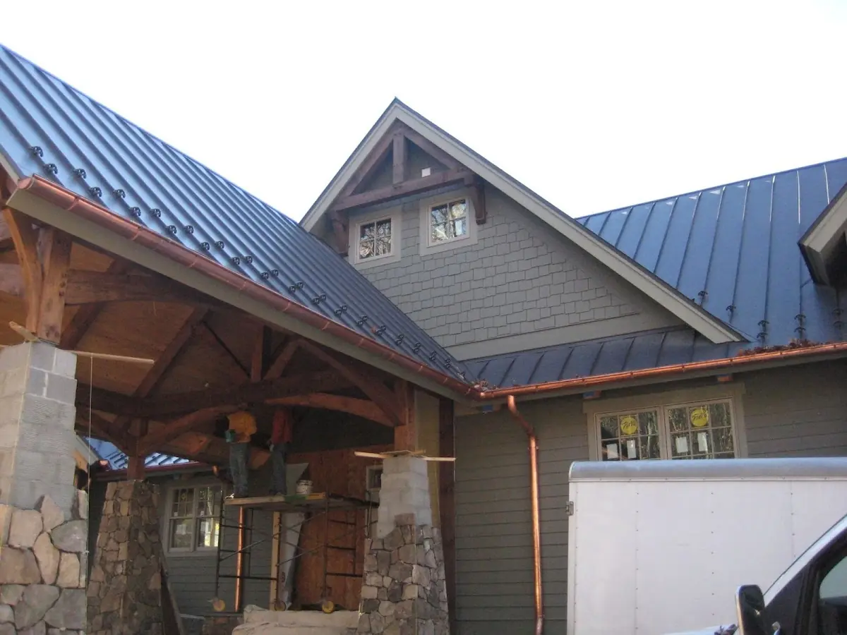 Craftsman Roofing team delivering quality roofing work in Woody